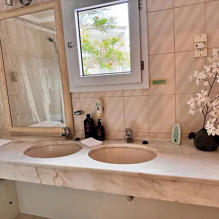 Falesia Gardens * Caniço