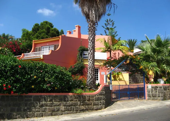 Falesia Gardens Vakantiehuis *