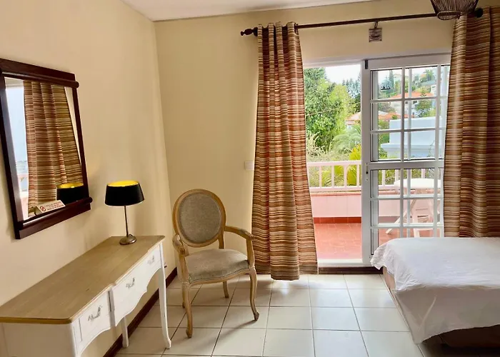 Feriehus Falesia Gardens Caniço