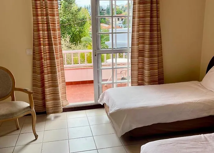 Falesia Gardens * Caniço