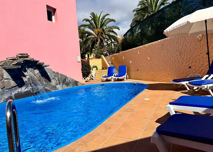 Falesia Gardens Feriehus Caniço