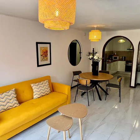 Falesia Gardens Ferienhaus *